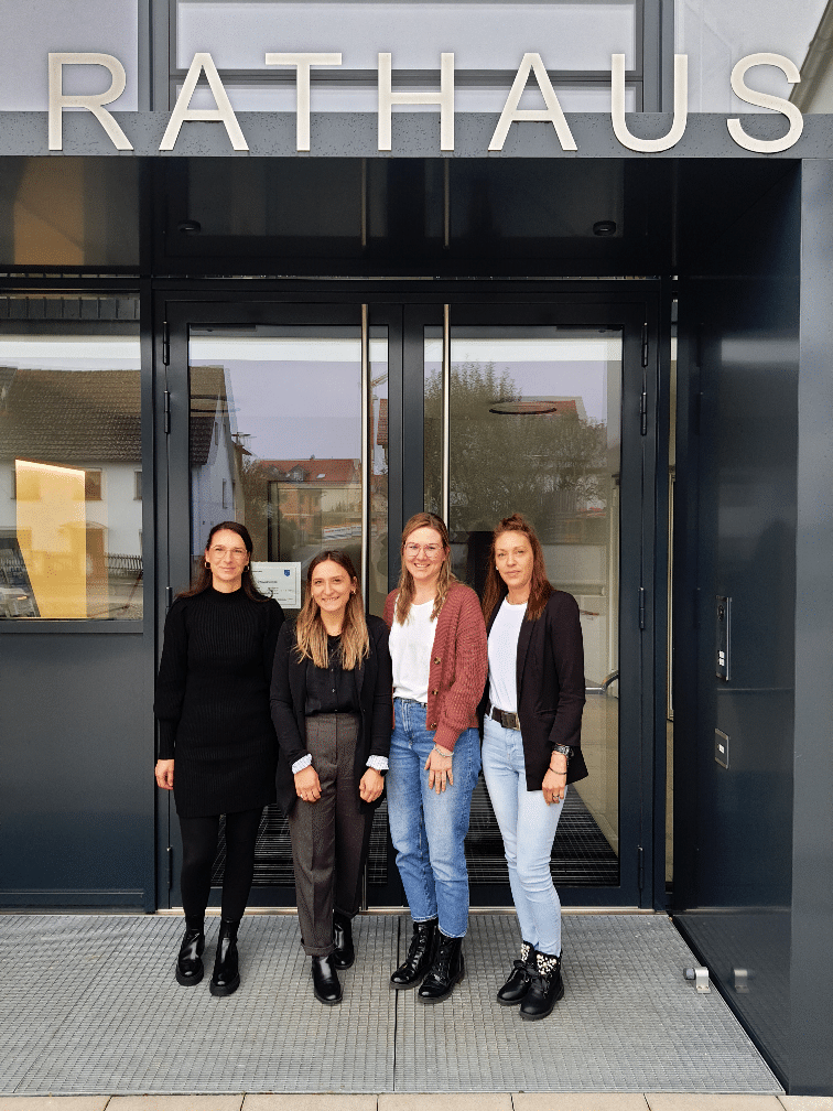 neue_Mitarbeiterinnen.jpg_resized